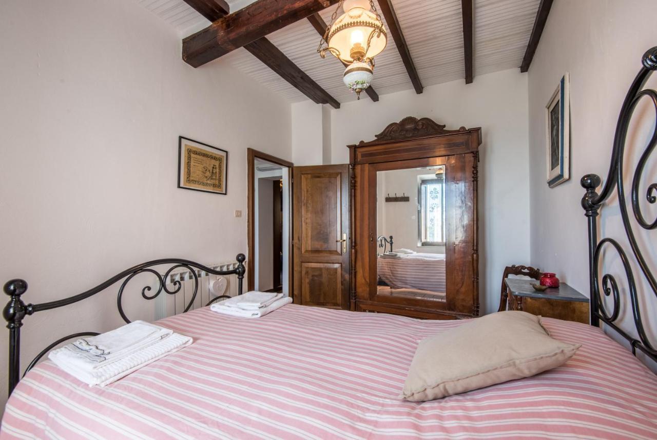 Апартаменты Casa Francesca Монтальчино Экстерьер фото